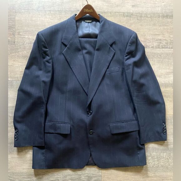 Bill Bass men’s size 44-46R navy blue pin stripe two-piece suit with small flaws - Picture 1 of 14